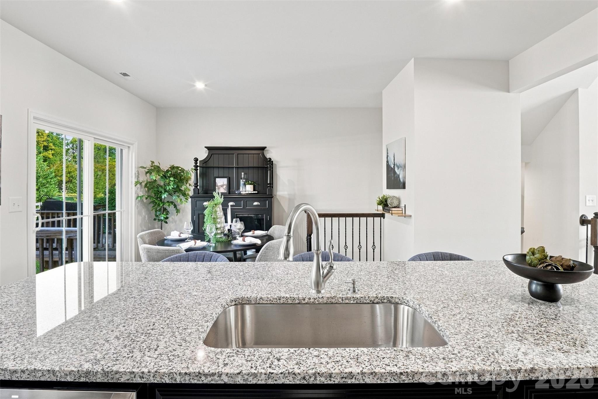 2586 Grantham Place Drive — Fort Mill