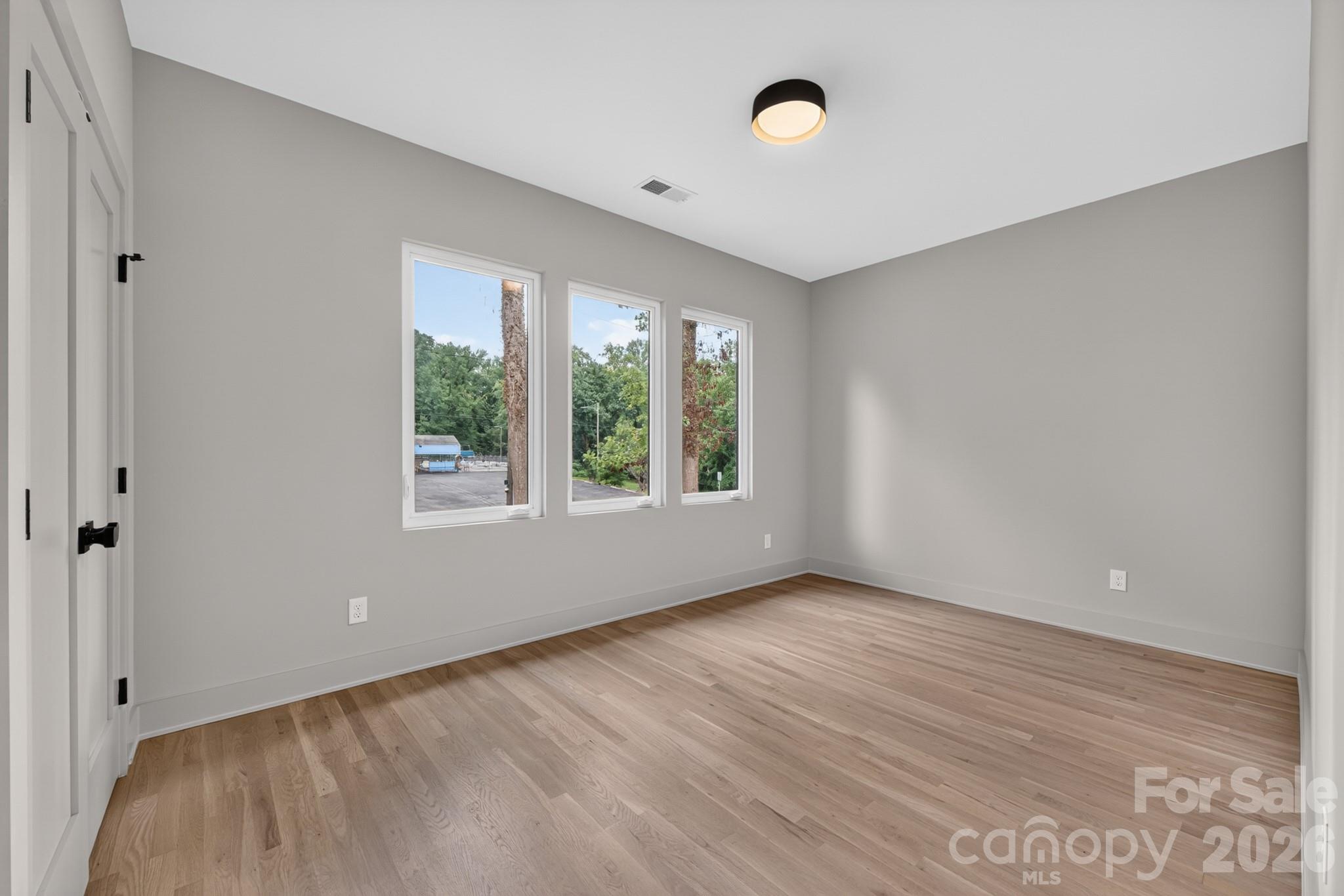 5151 Grafton Drive — Charlotte