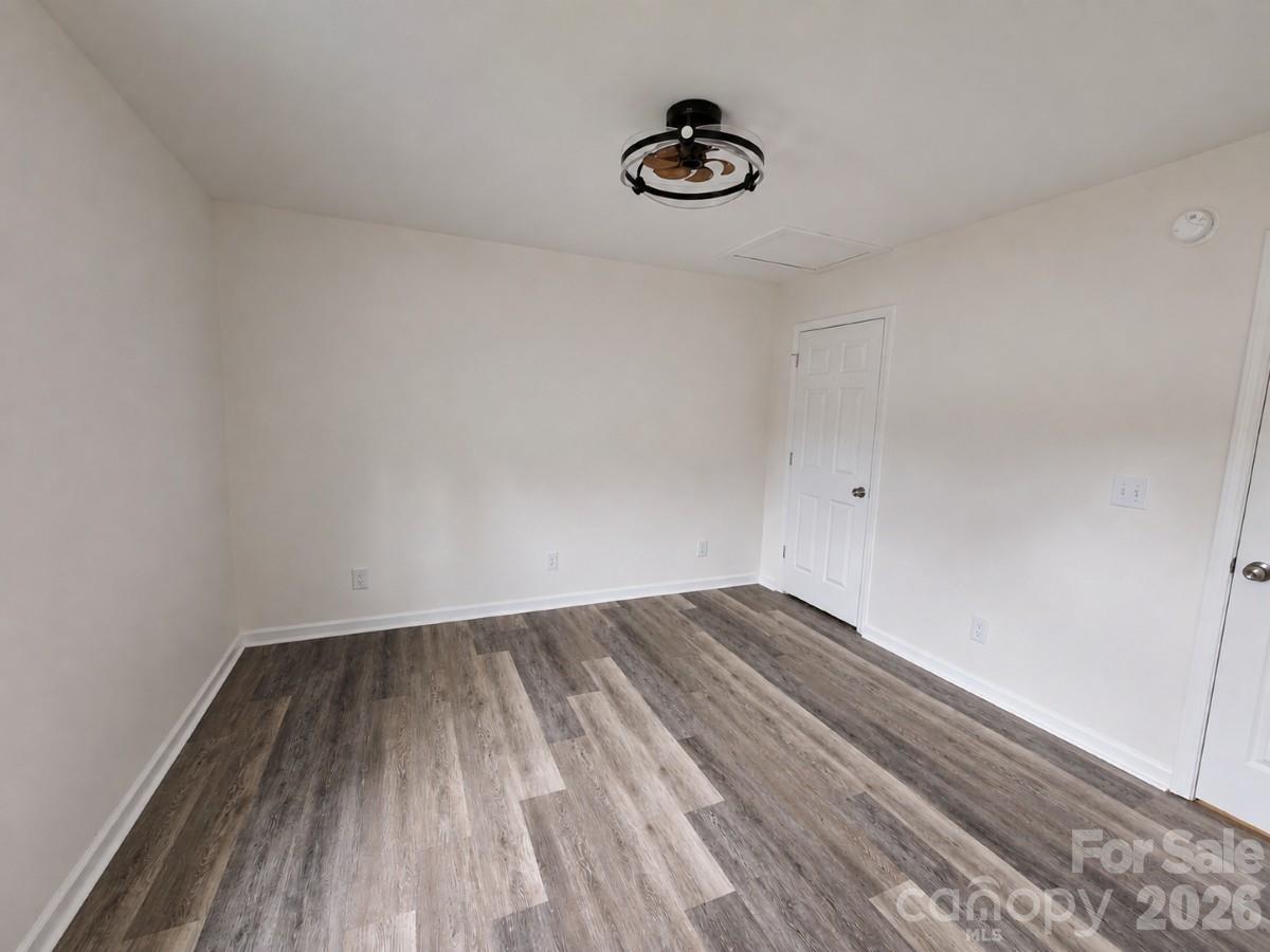 118 Oakwood Avenue — Salisbury