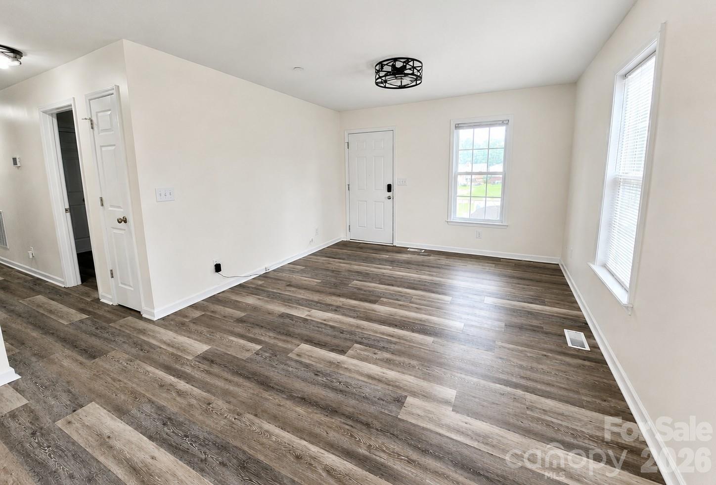118 Oakwood Avenue — Salisbury