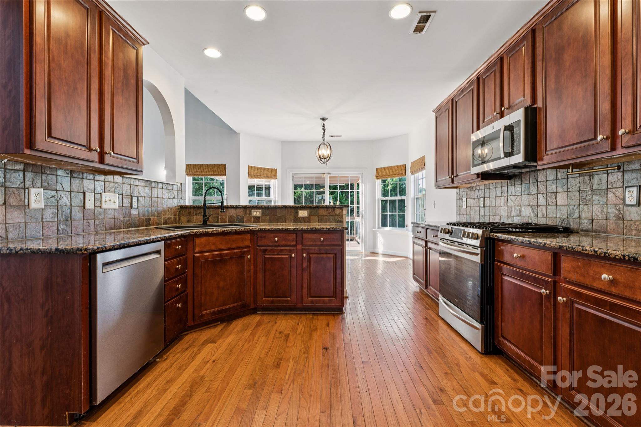 104 Planters Drive — Statesville