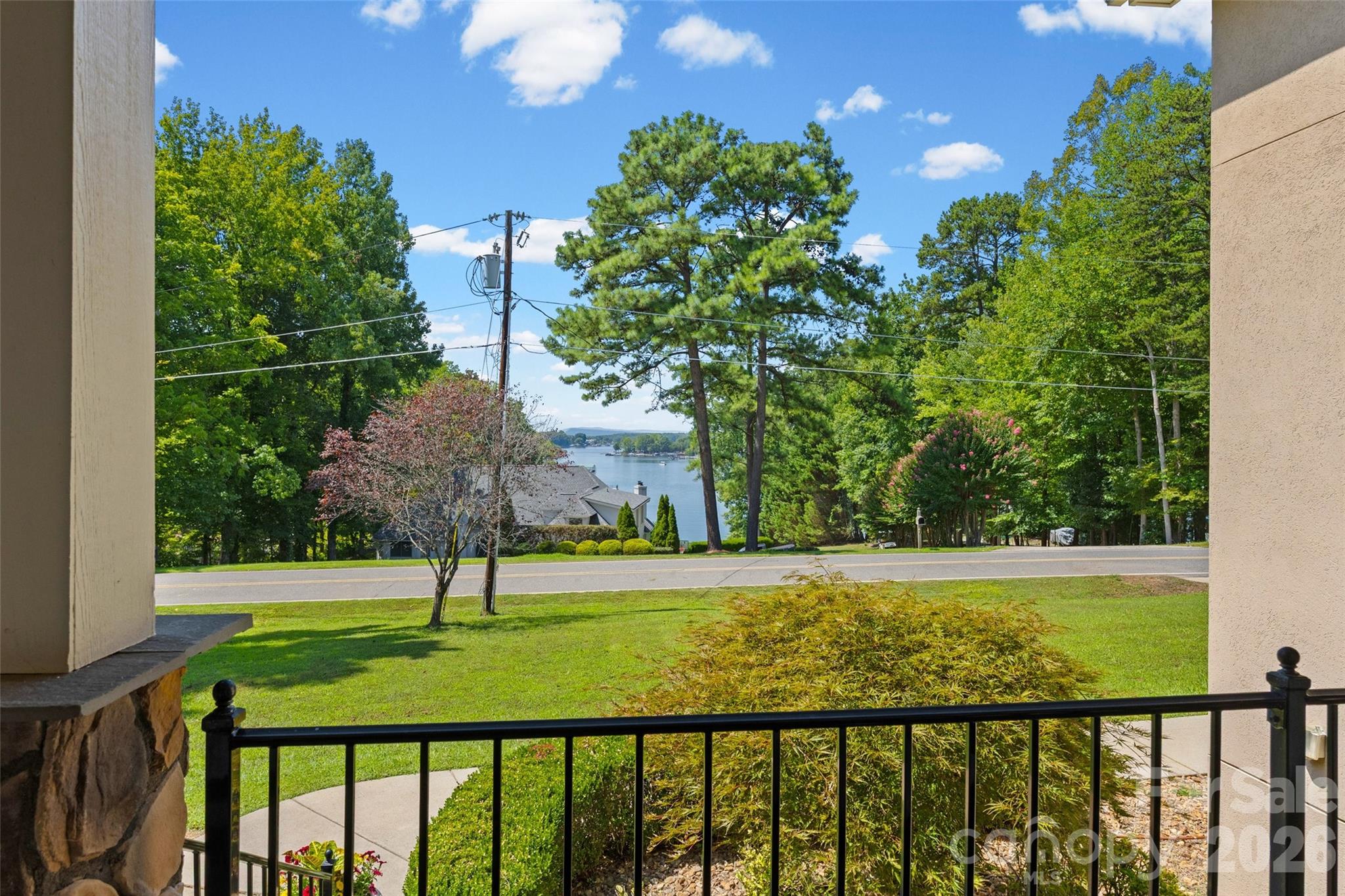260 Indian Trail — Mooresville
