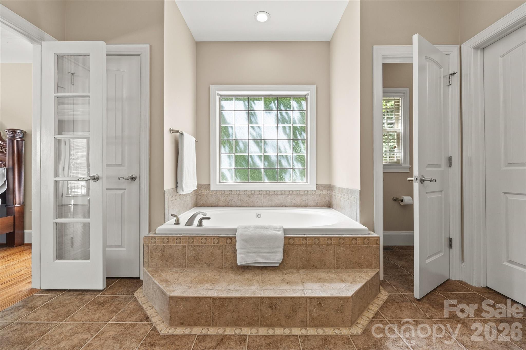 260 Indian Trail — Mooresville