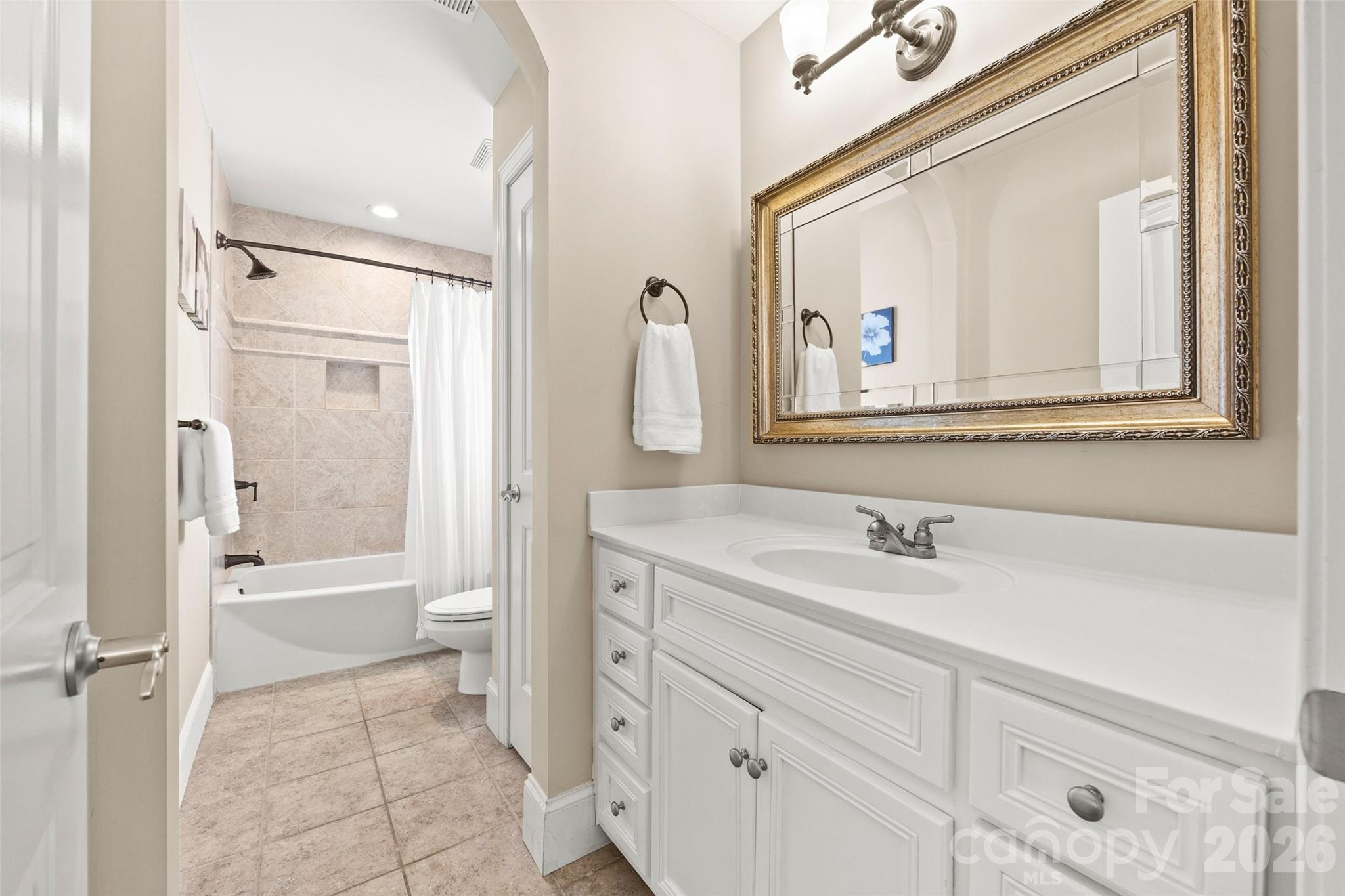 260 Indian Trail — Mooresville