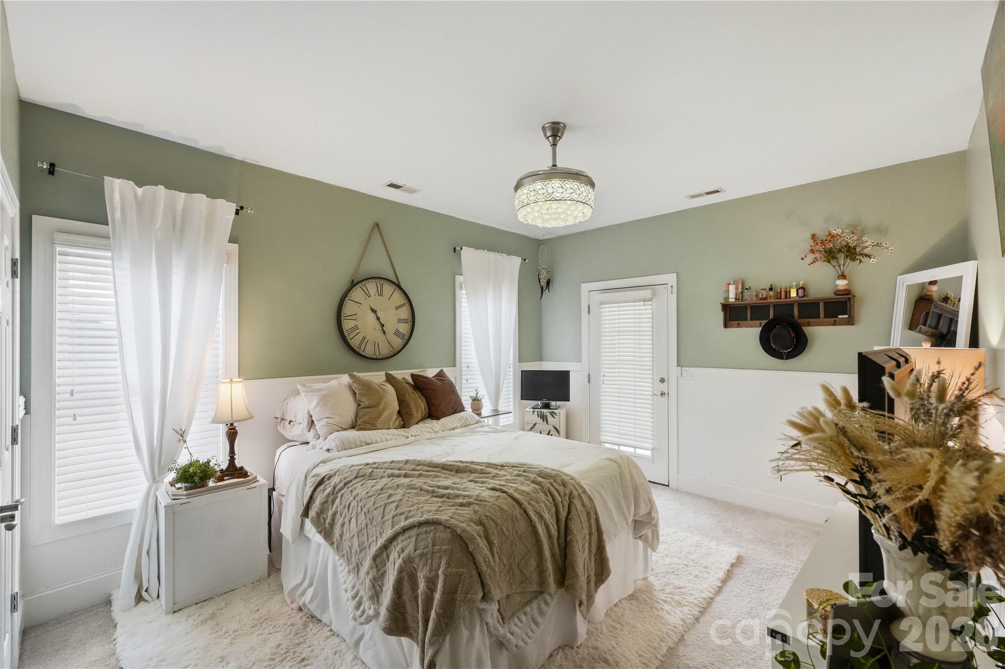 18120 Meadow Bottom Road — Charlotte