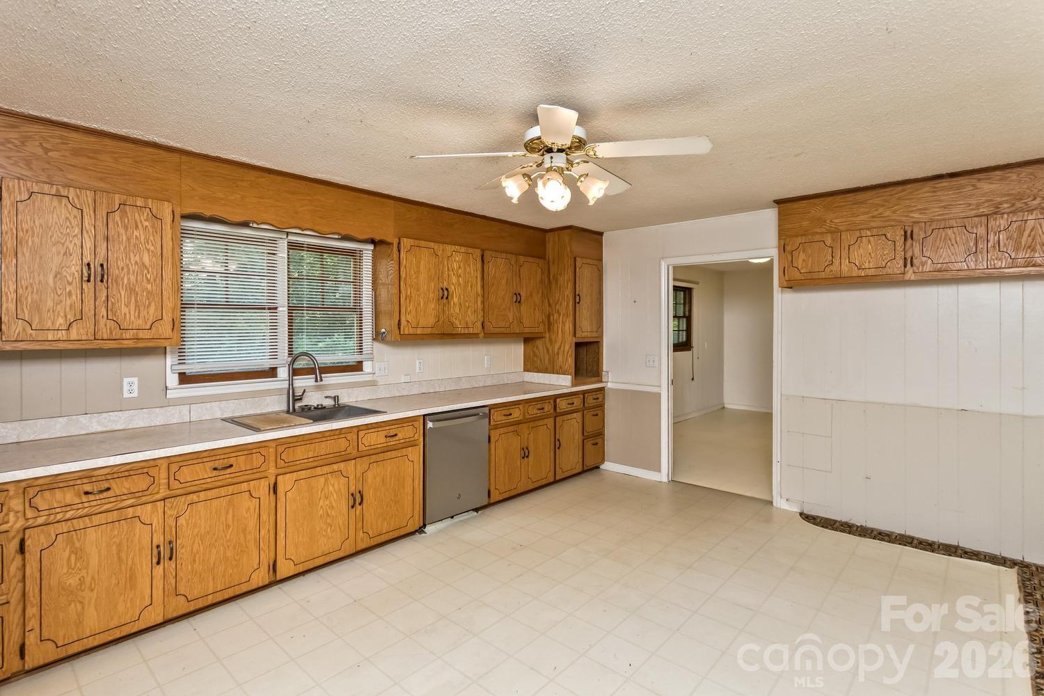94 Stone Drive — Marion