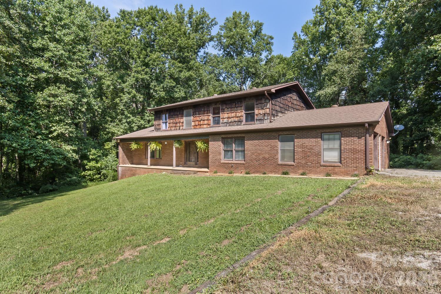 94 Stone Drive — Marion