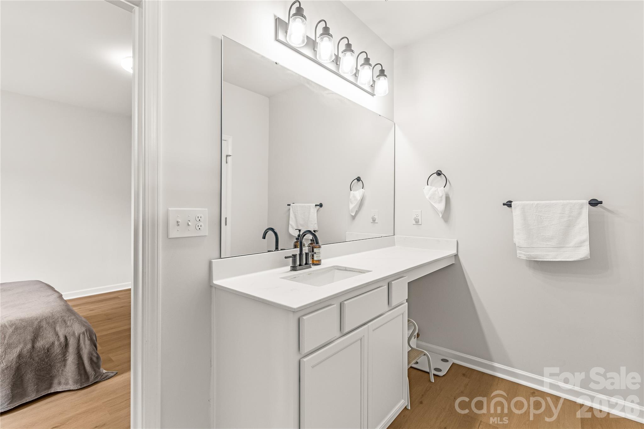9022 Evercrisp Lane — Charlotte