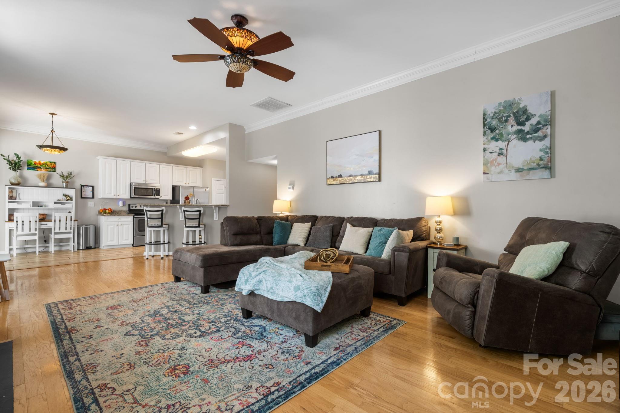 2413 Smith Cove Road — Denver