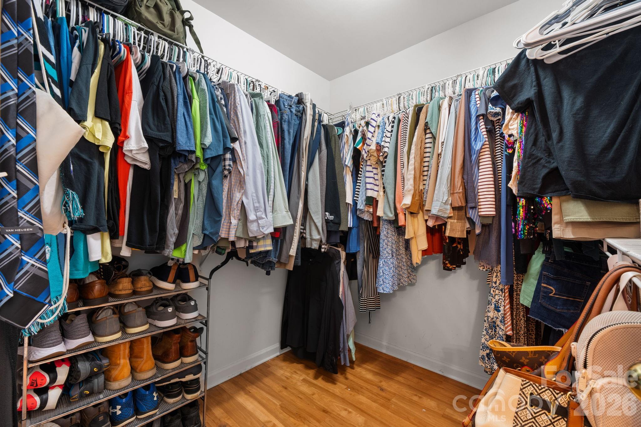 2413 Smith Cove Road — Denver