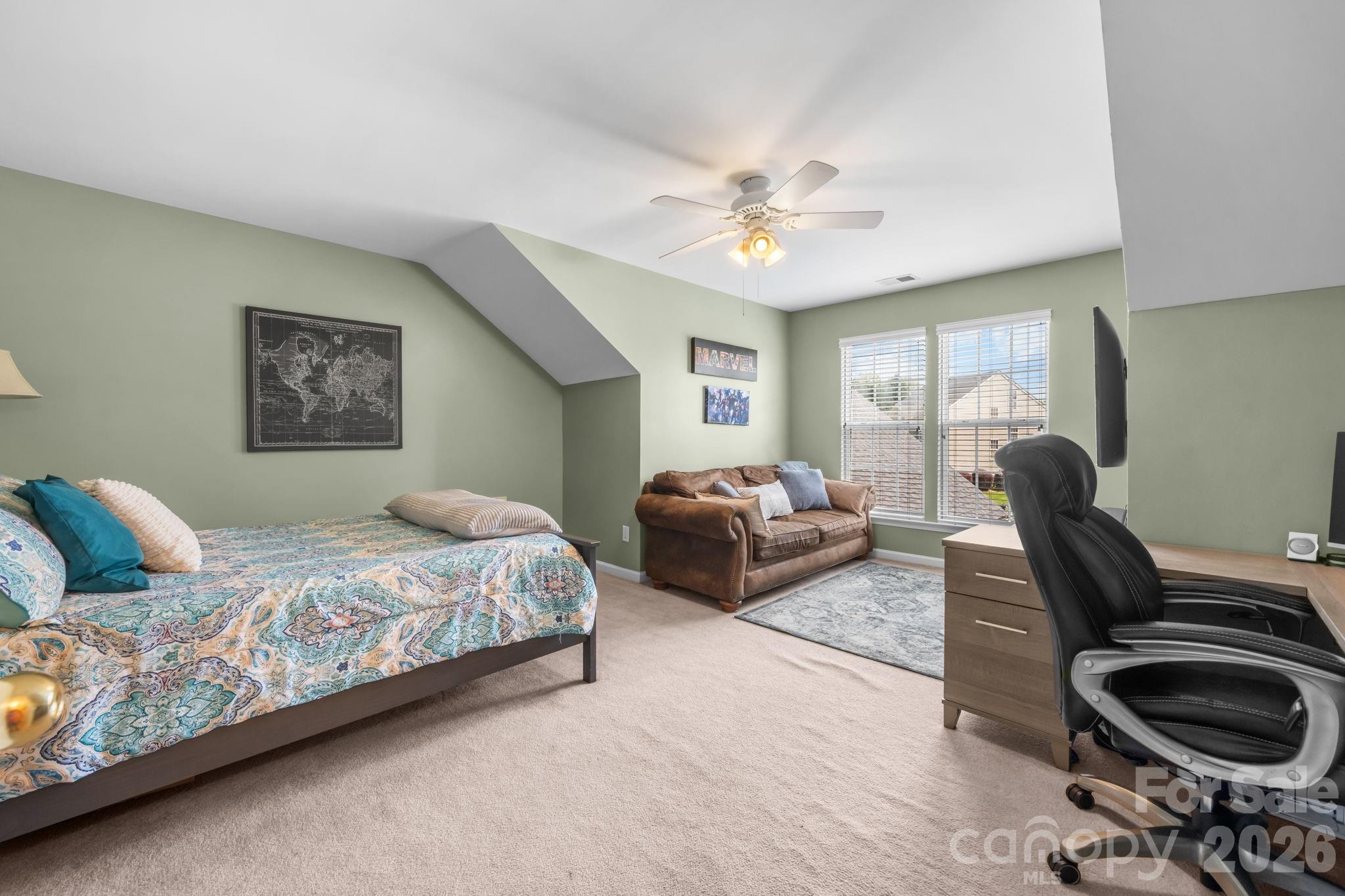 2413 Smith Cove Road — Denver