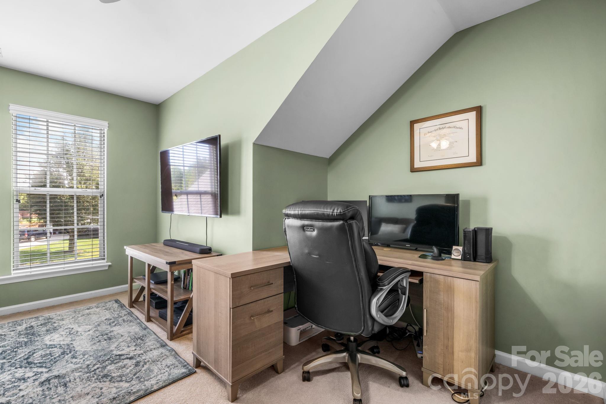 2413 Smith Cove Road — Denver