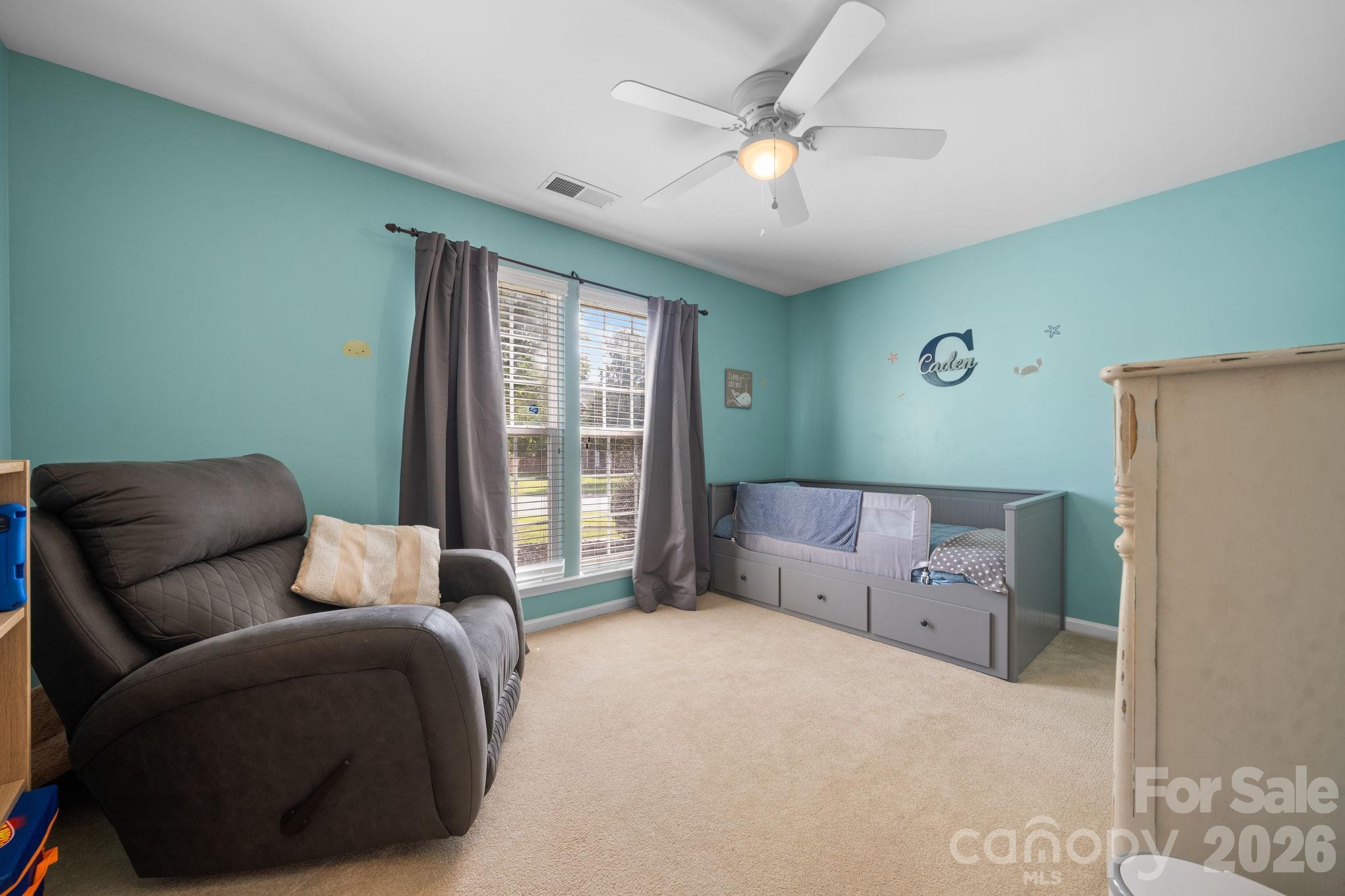 2413 Smith Cove Road — Denver