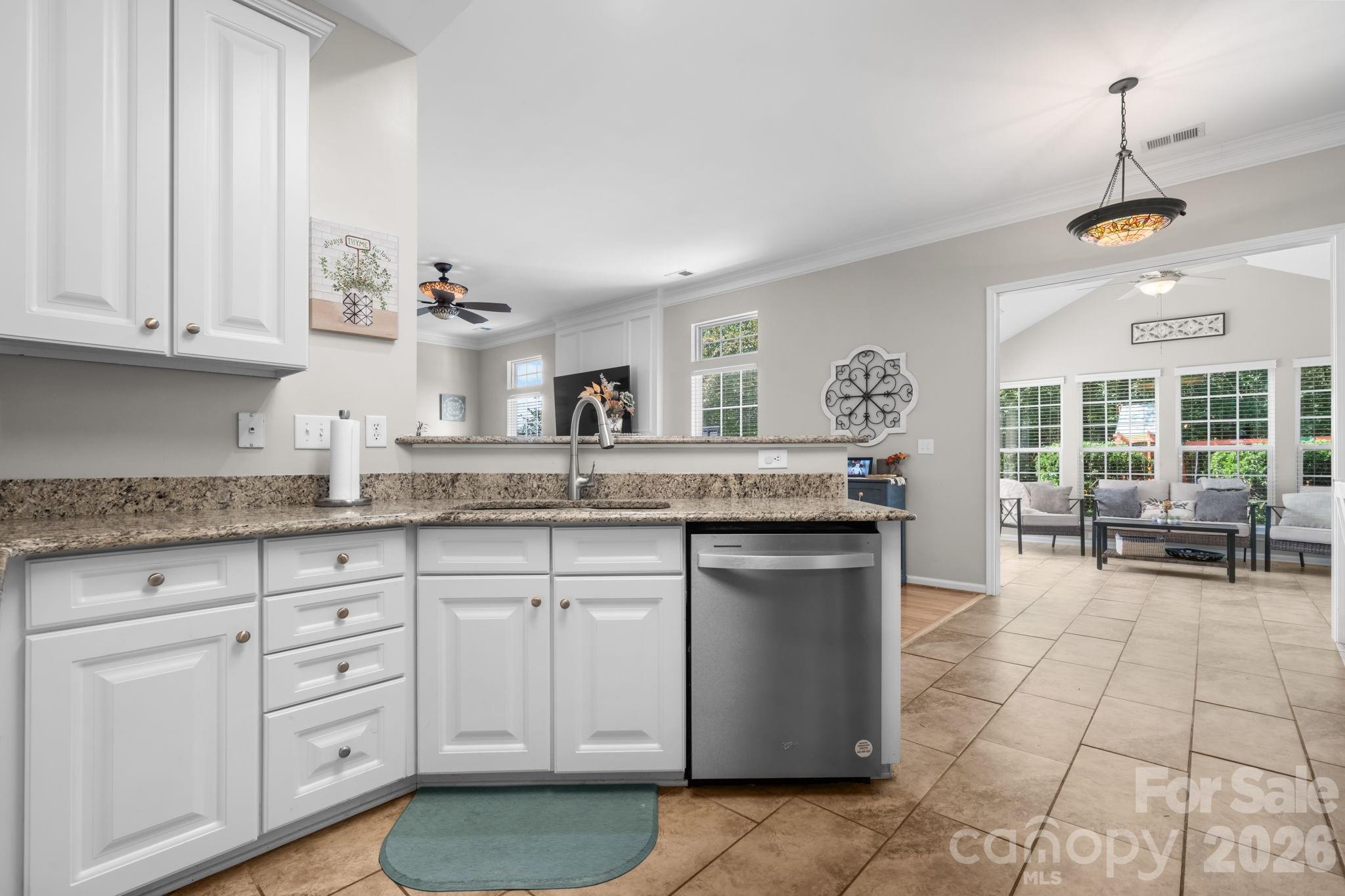 2413 Smith Cove Road — Denver