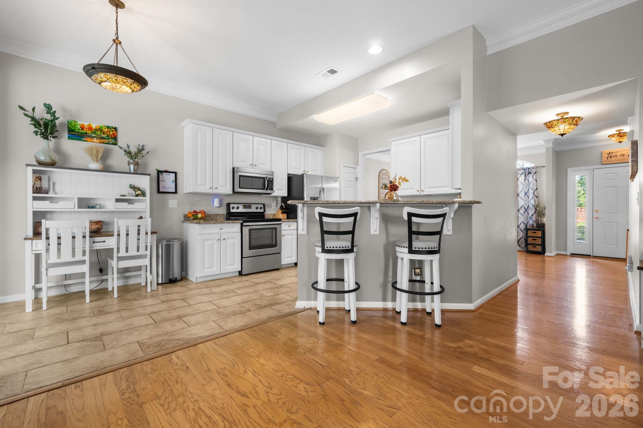 2413 Smith Cove Road — Denver