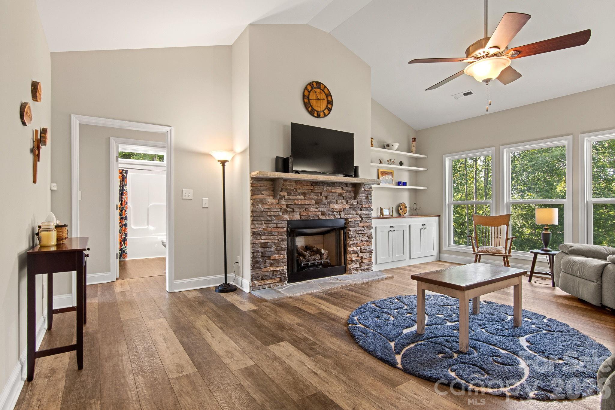 206 N Harbor Watch Drive — Statesville