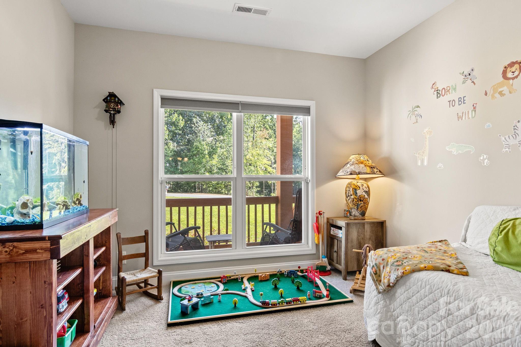206 N Harbor Watch Drive — Statesville