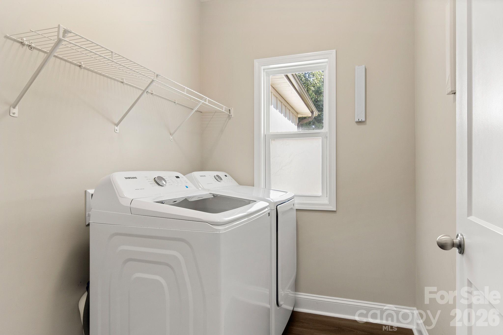 206 N Harbor Watch Drive — Statesville