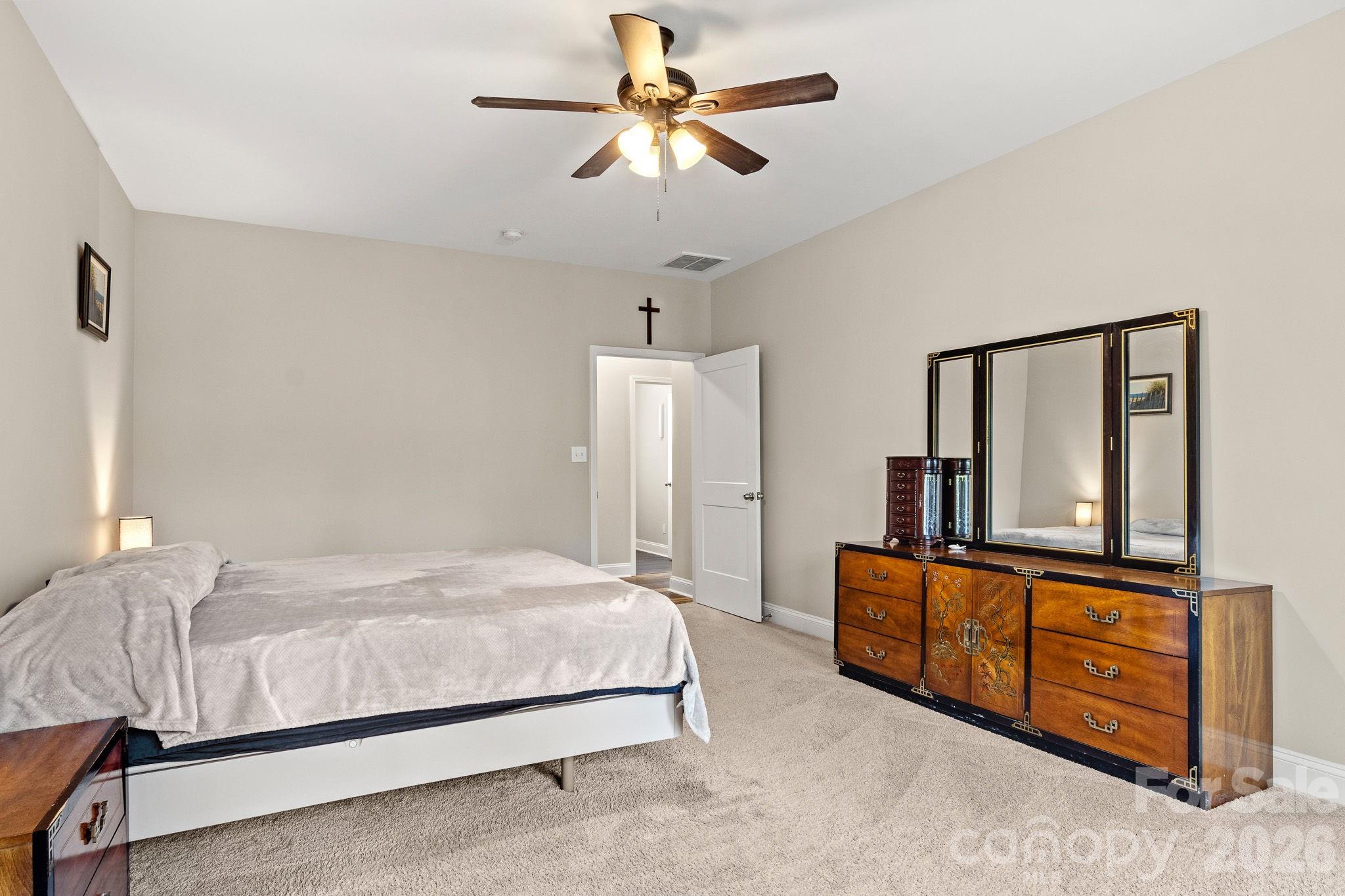 206 N Harbor Watch Drive — Statesville