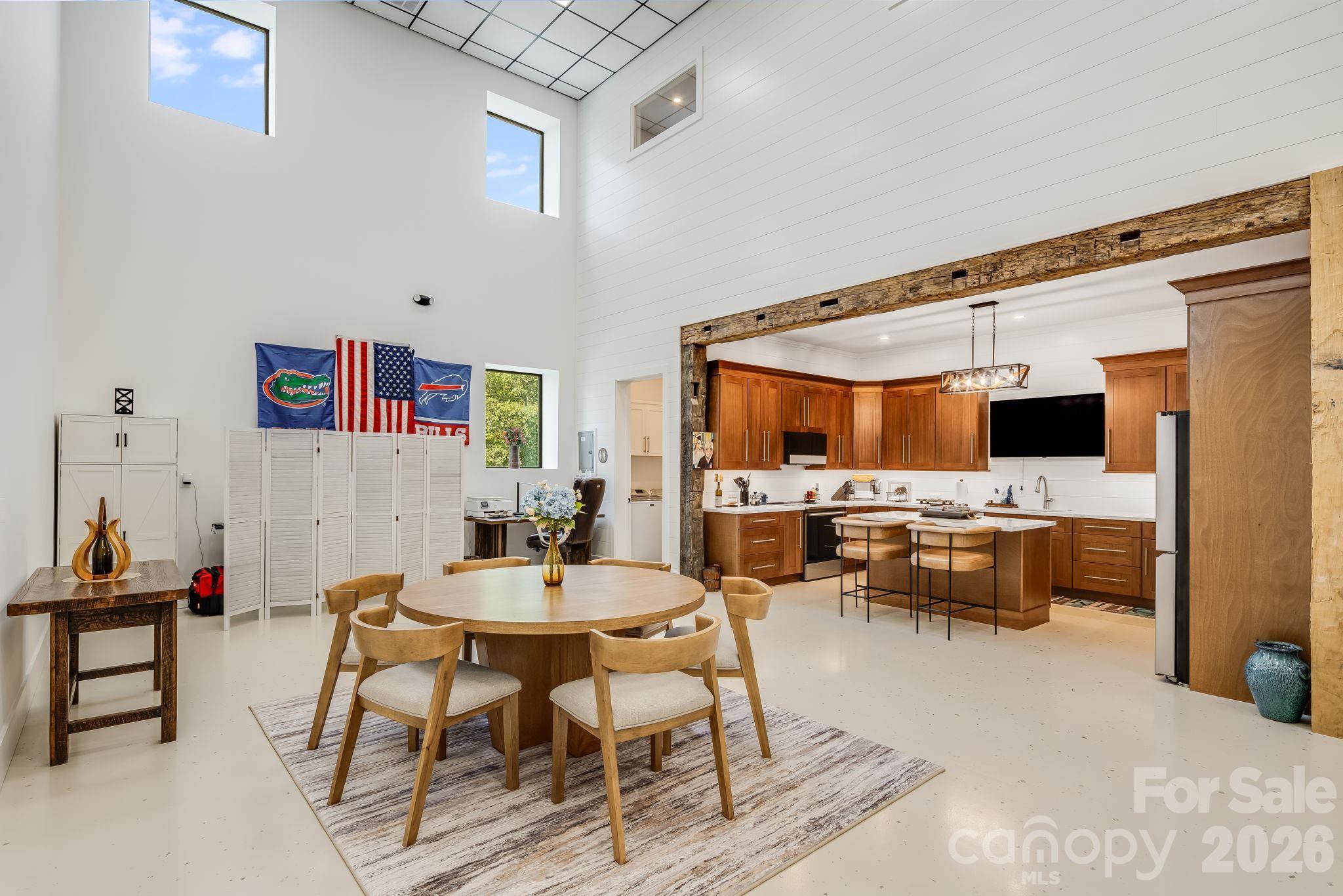 115 Speed Way #B — Lake Toxaway