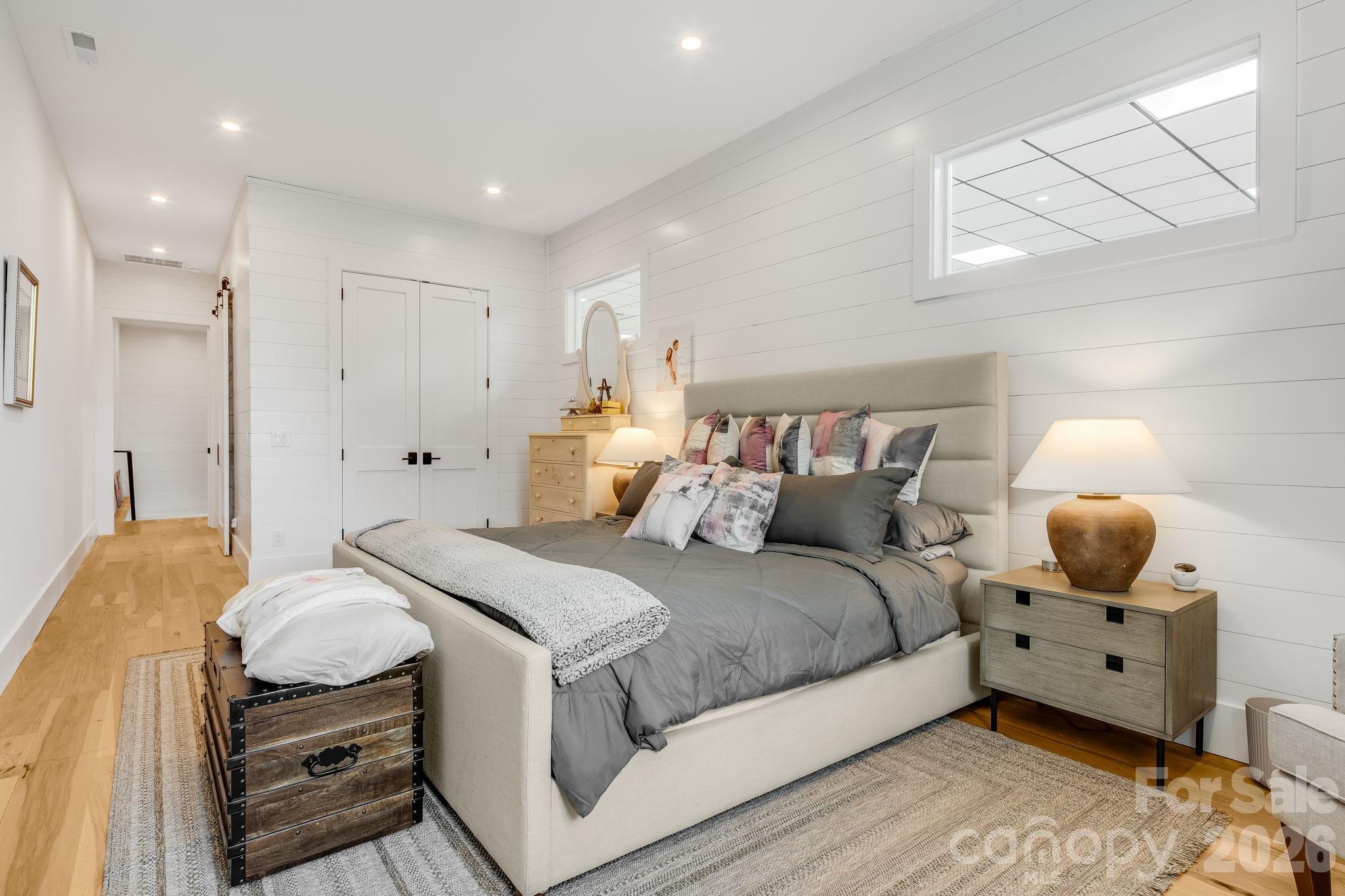 115 Speed Way #B — Lake Toxaway
