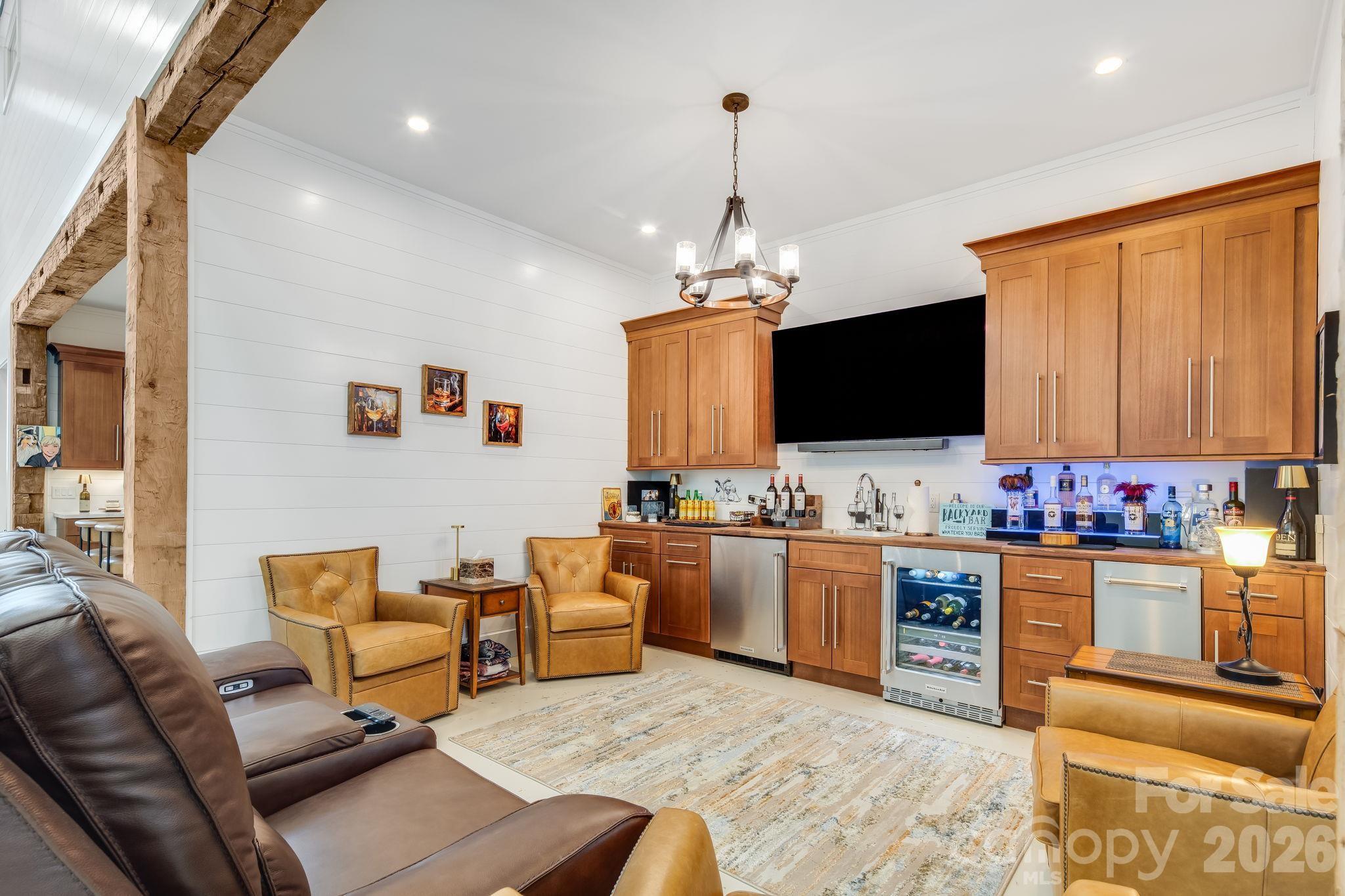 115 Speed Way #B — Lake Toxaway