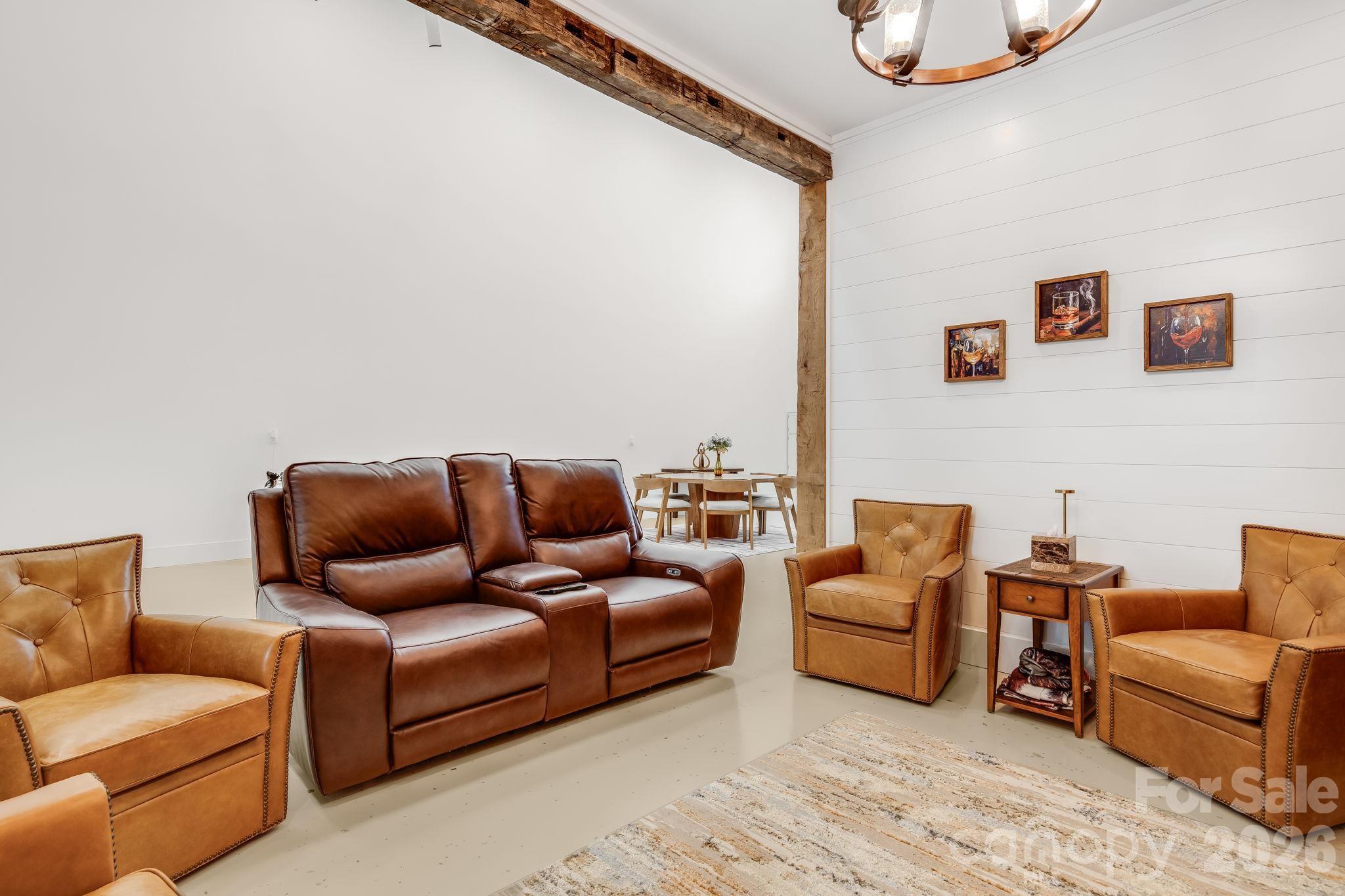 115 Speed Way #B — Lake Toxaway