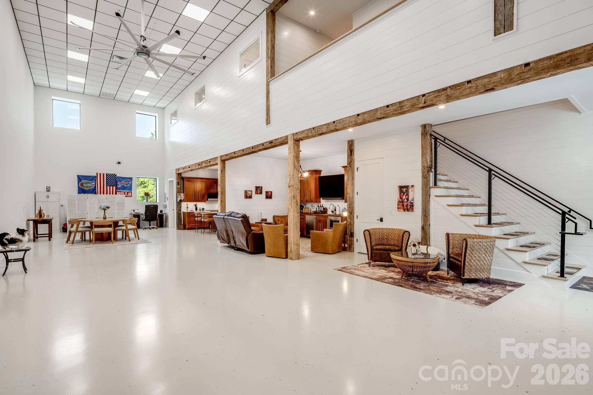 115 Speed Way #B — Lake Toxaway
