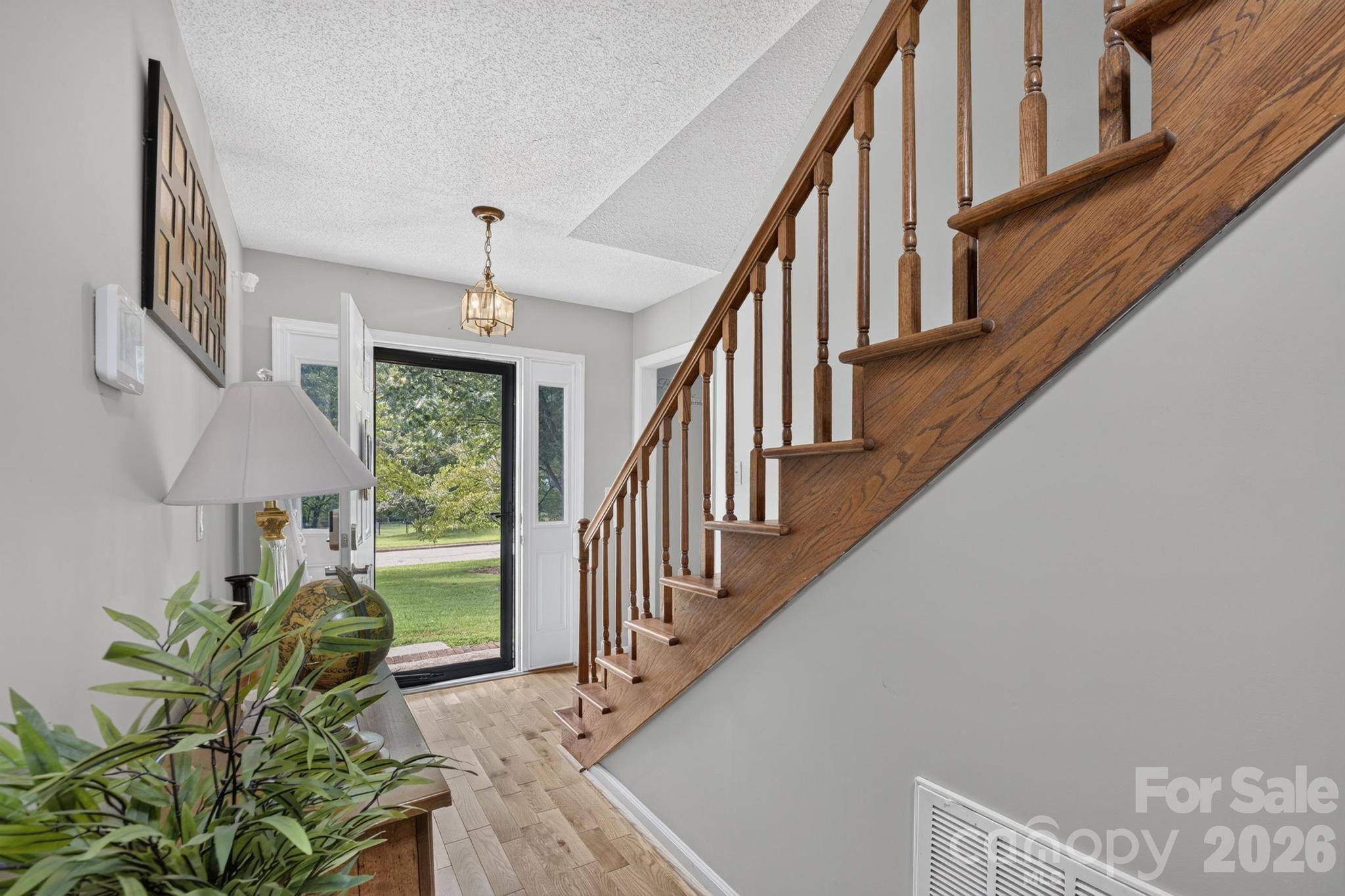 922 Plantation Drive — Lenoir