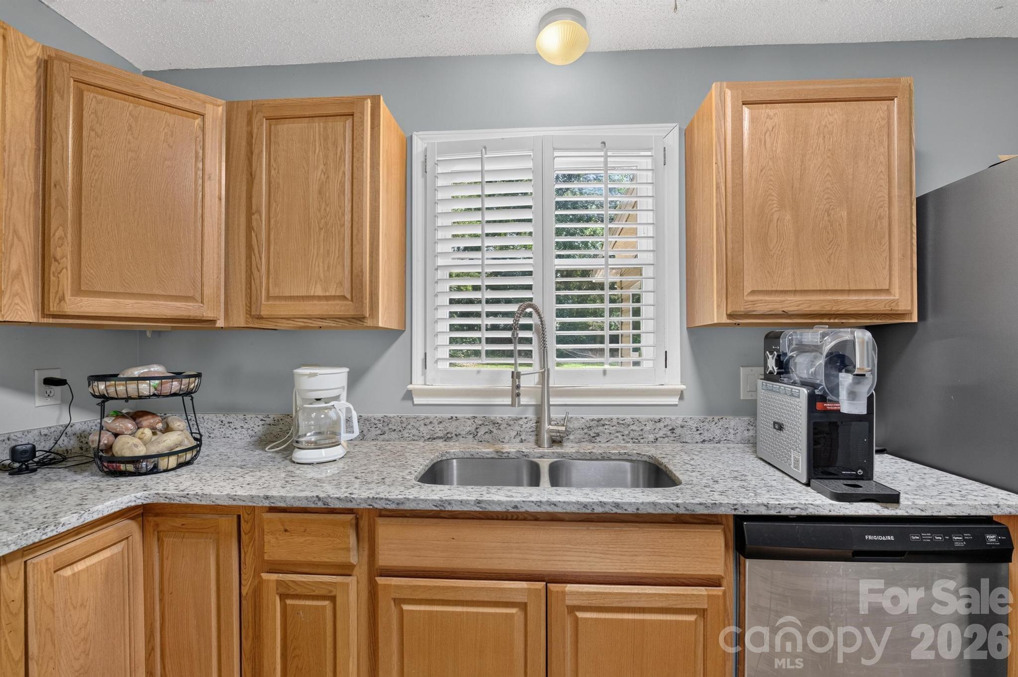 922 Plantation Drive — Lenoir