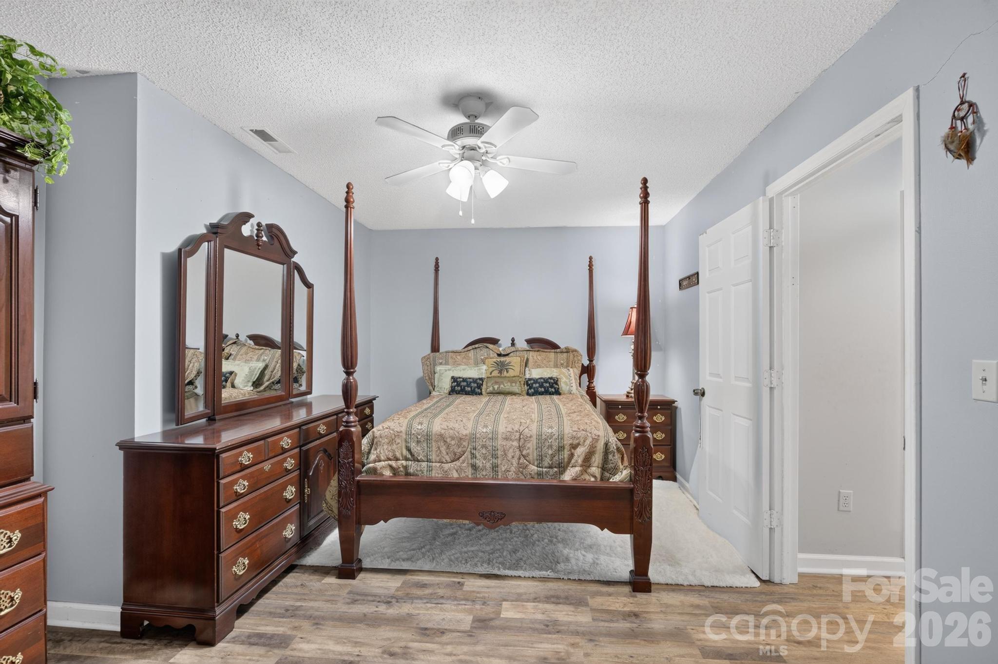 922 Plantation Drive — Lenoir