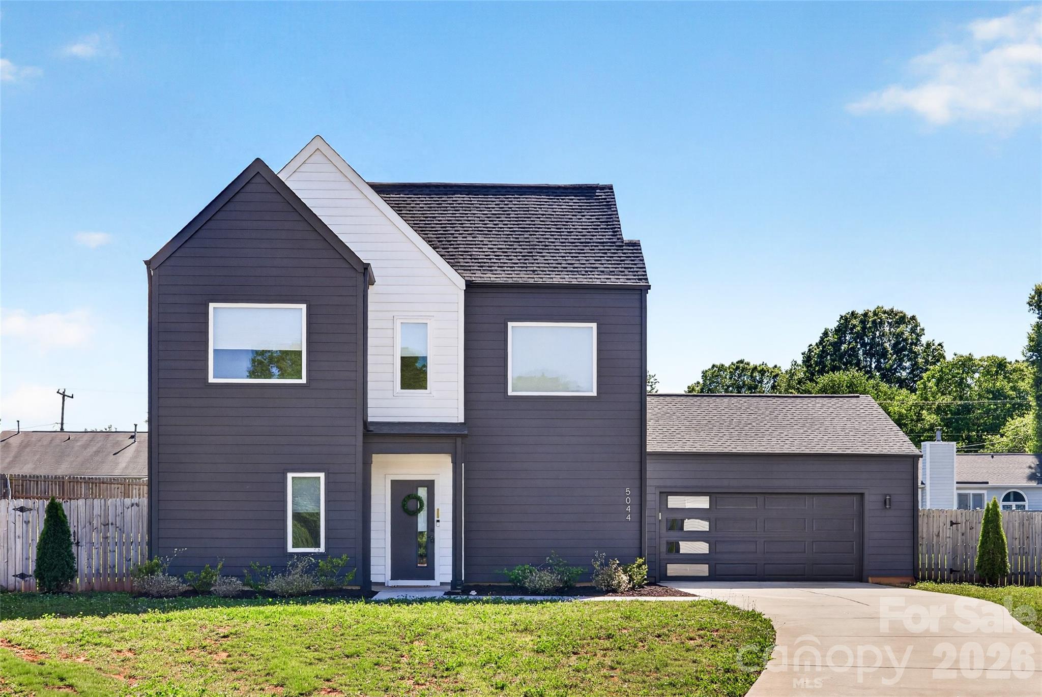 5044 Double Lakes Drive — Charlotte