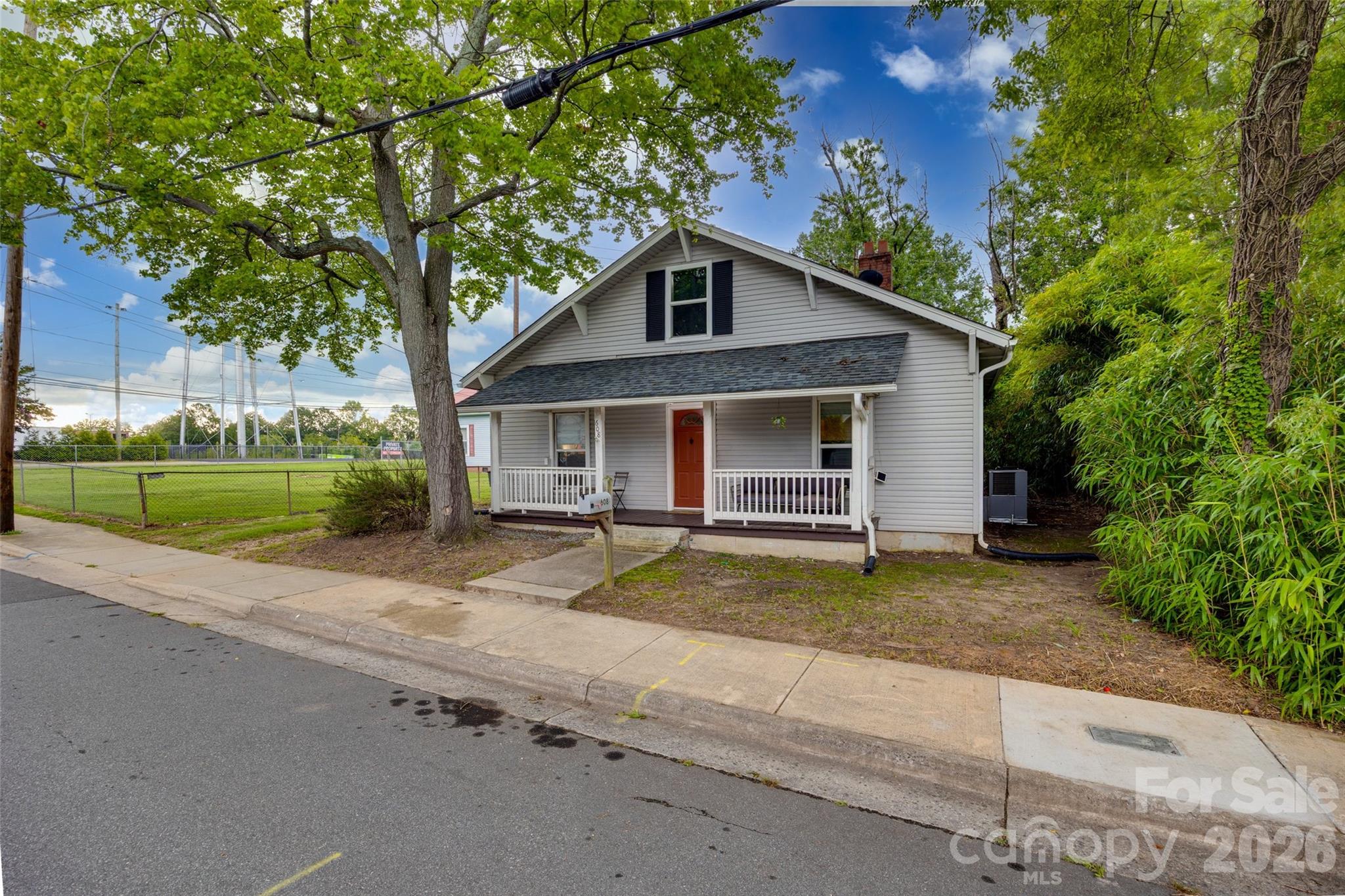 608 Spruce Street — Mooresville