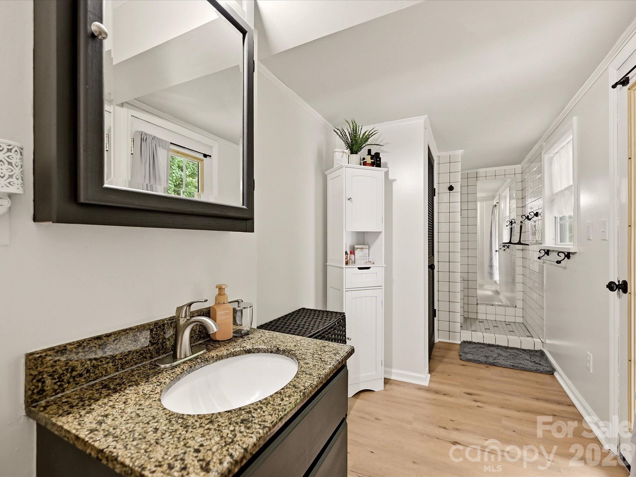 513 Paradise Circle — Belmont