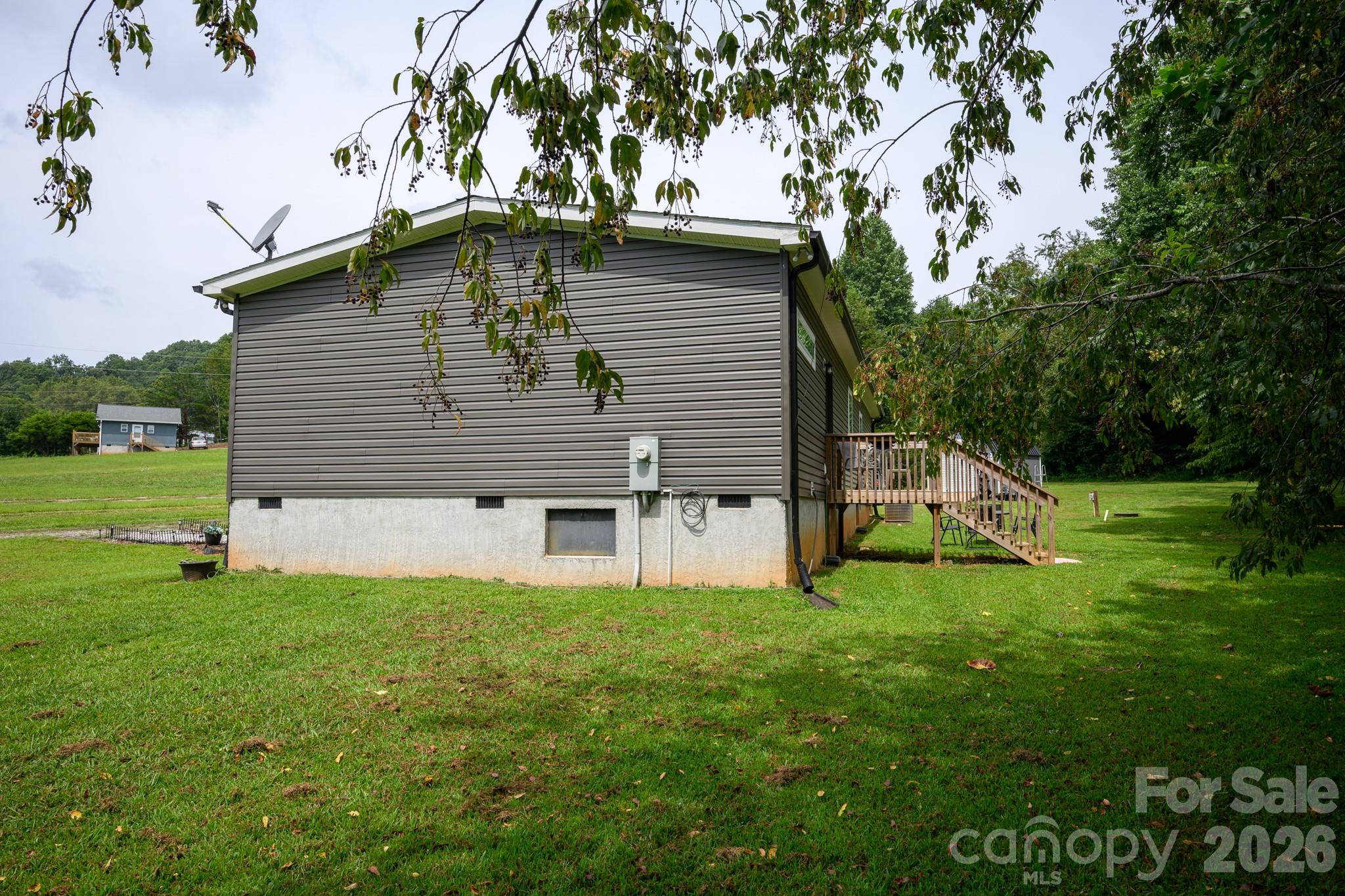 324 Plemmons Place — Marion