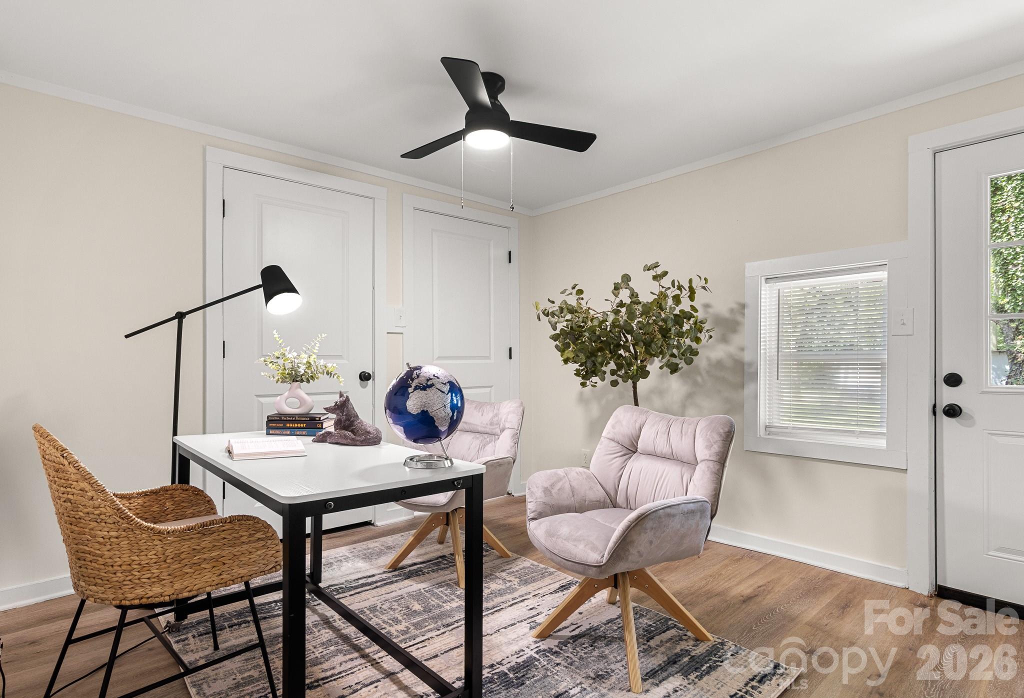 238 37th Street SW — Hickory