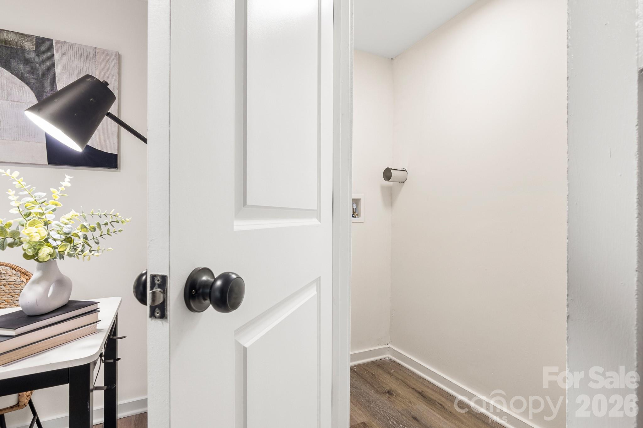 238 37th Street SW — Hickory