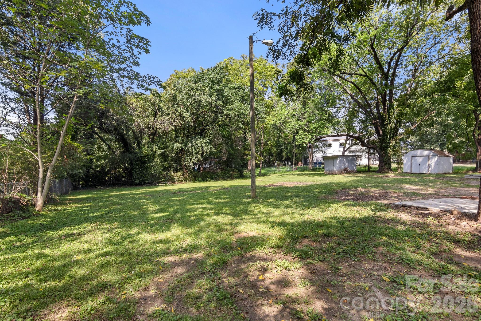 238 37th Street SW — Hickory