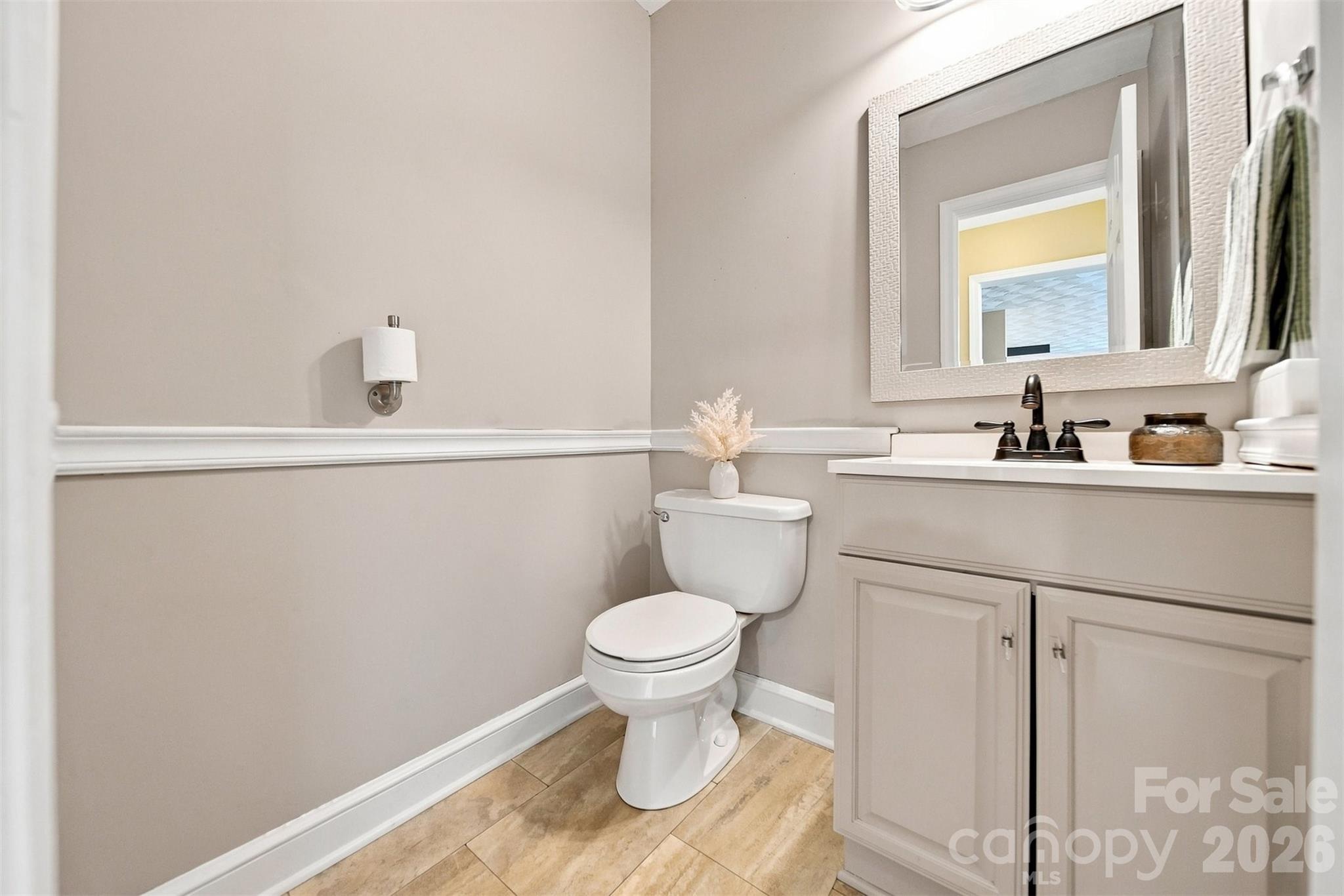 4948 Betty Drive NE — Hickory