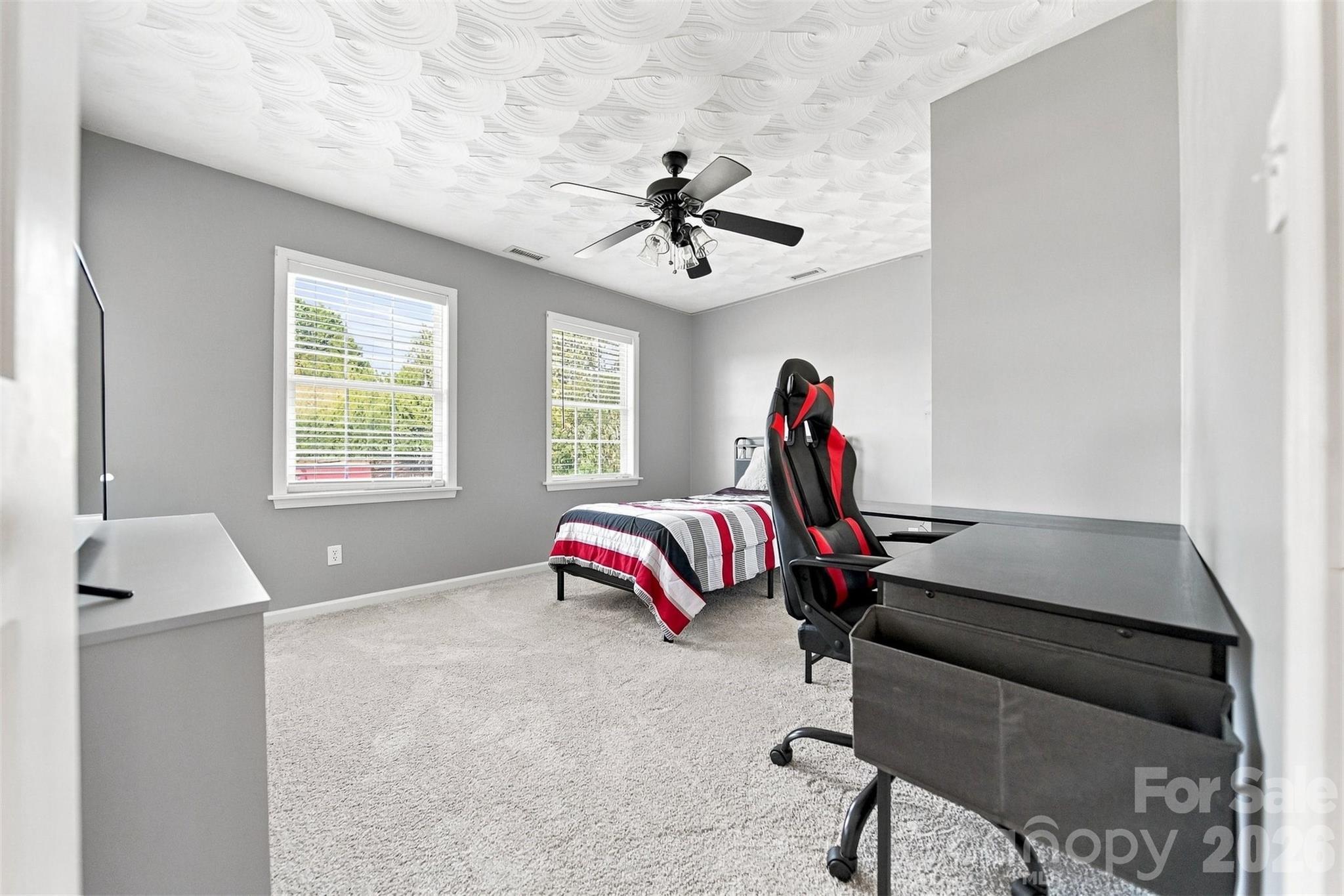 4948 Betty Drive NE — Hickory