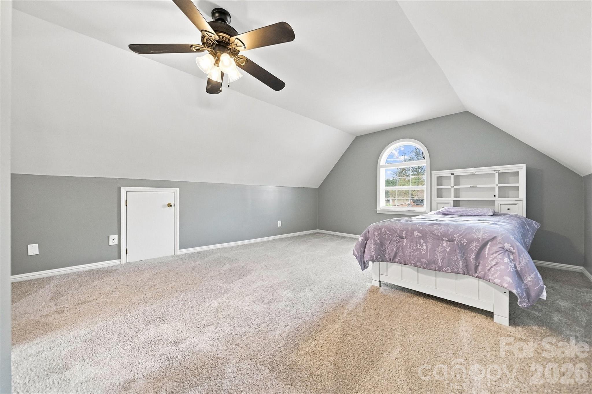 4948 Betty Drive NE — Hickory