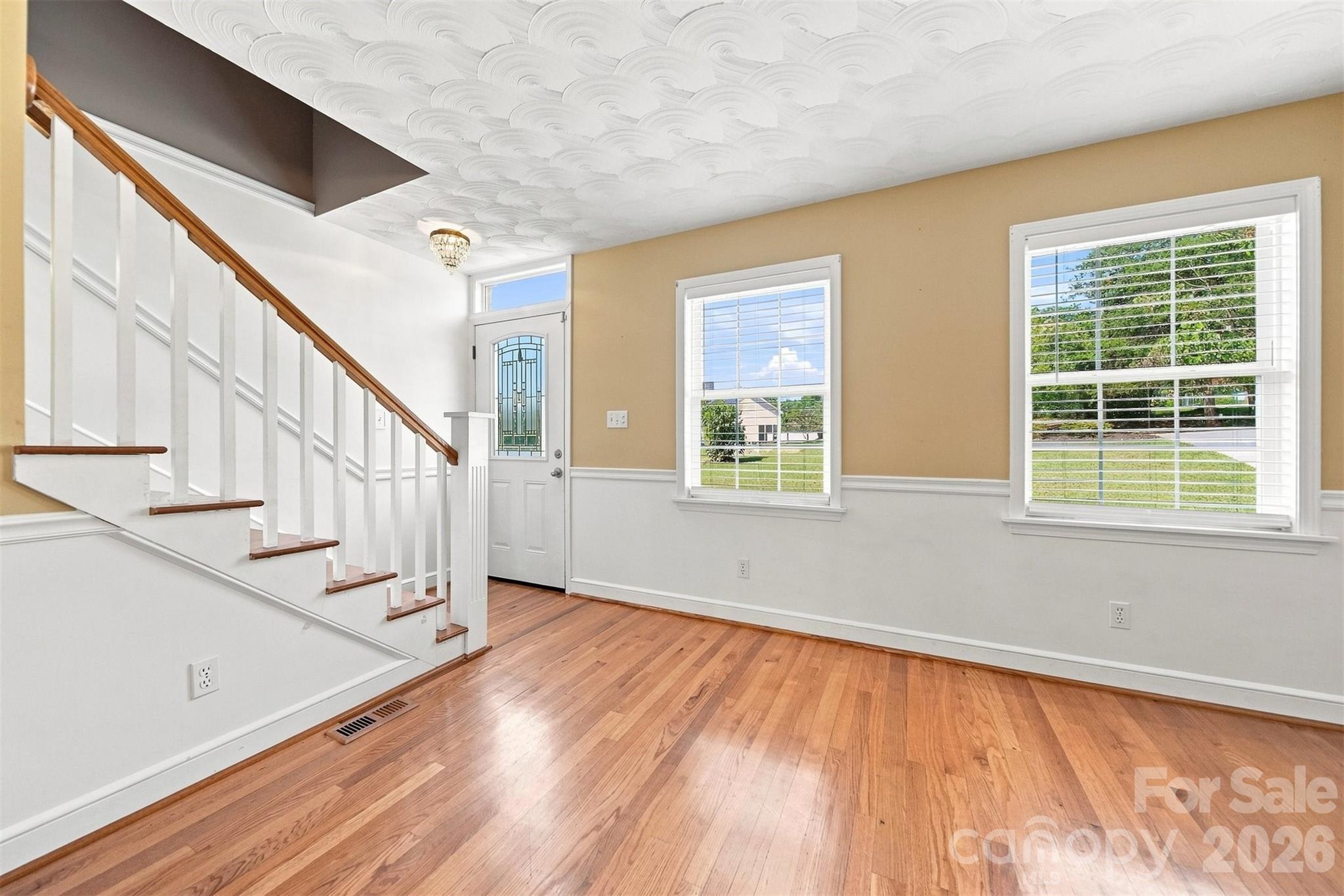 4948 Betty Drive NE — Hickory