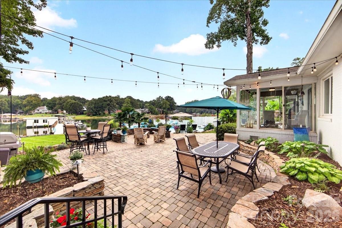 3259 Miners Cove Court — Denver