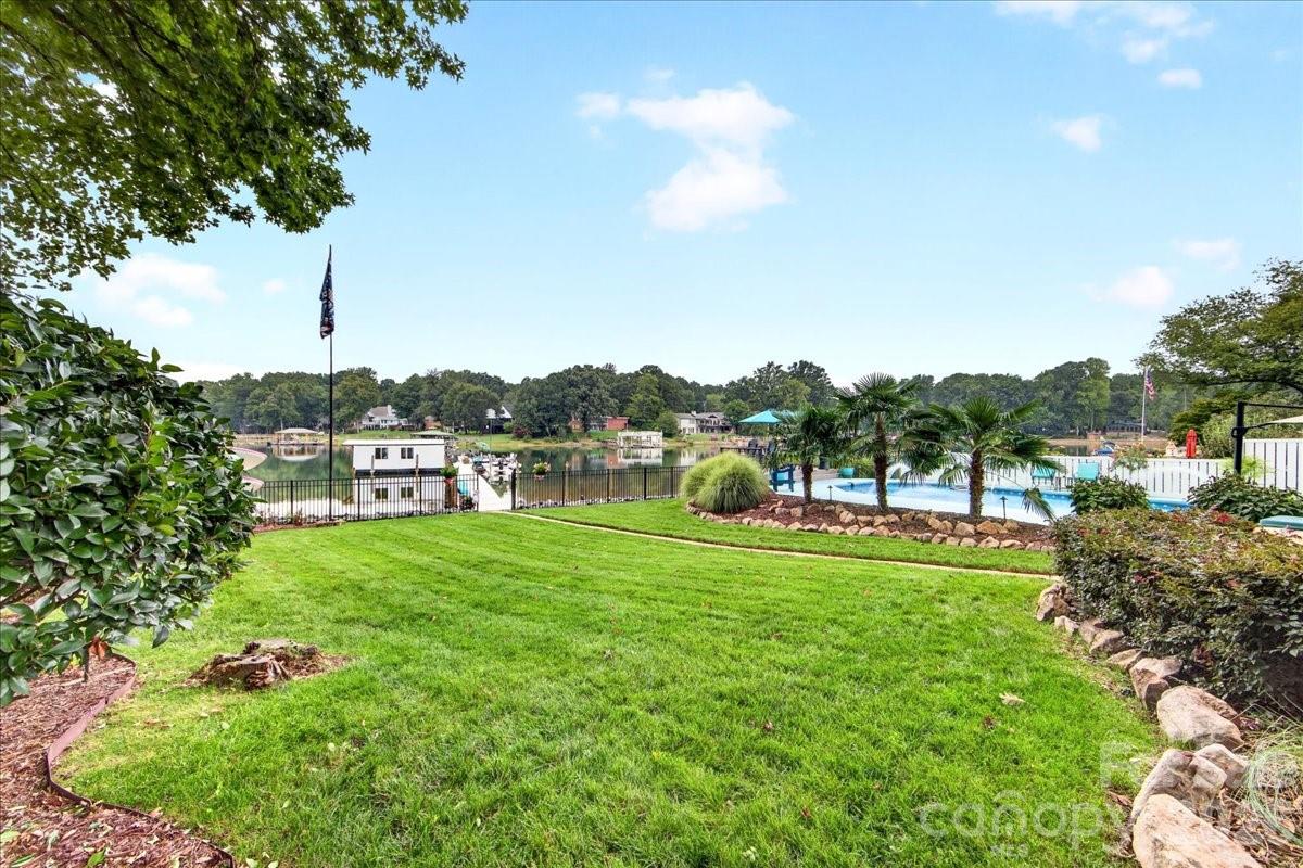 3259 Miners Cove Court — Denver