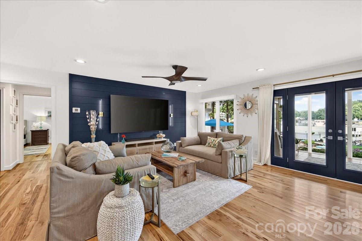 3259 Miners Cove Court — Denver