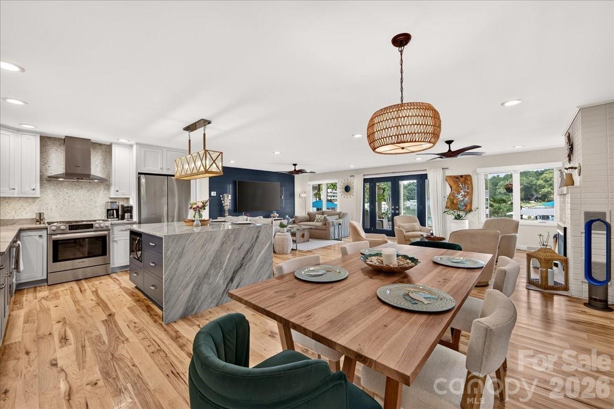 3259 Miners Cove Court — Denver