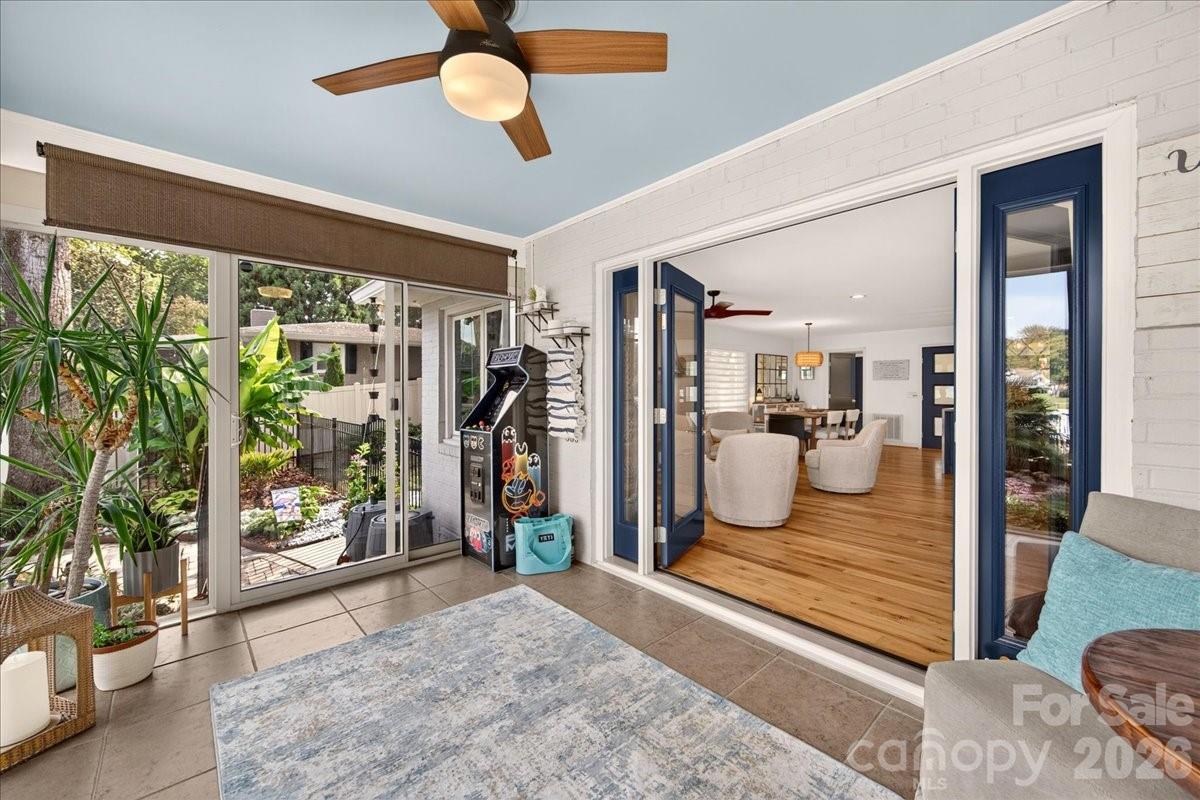 3259 Miners Cove Court — Denver