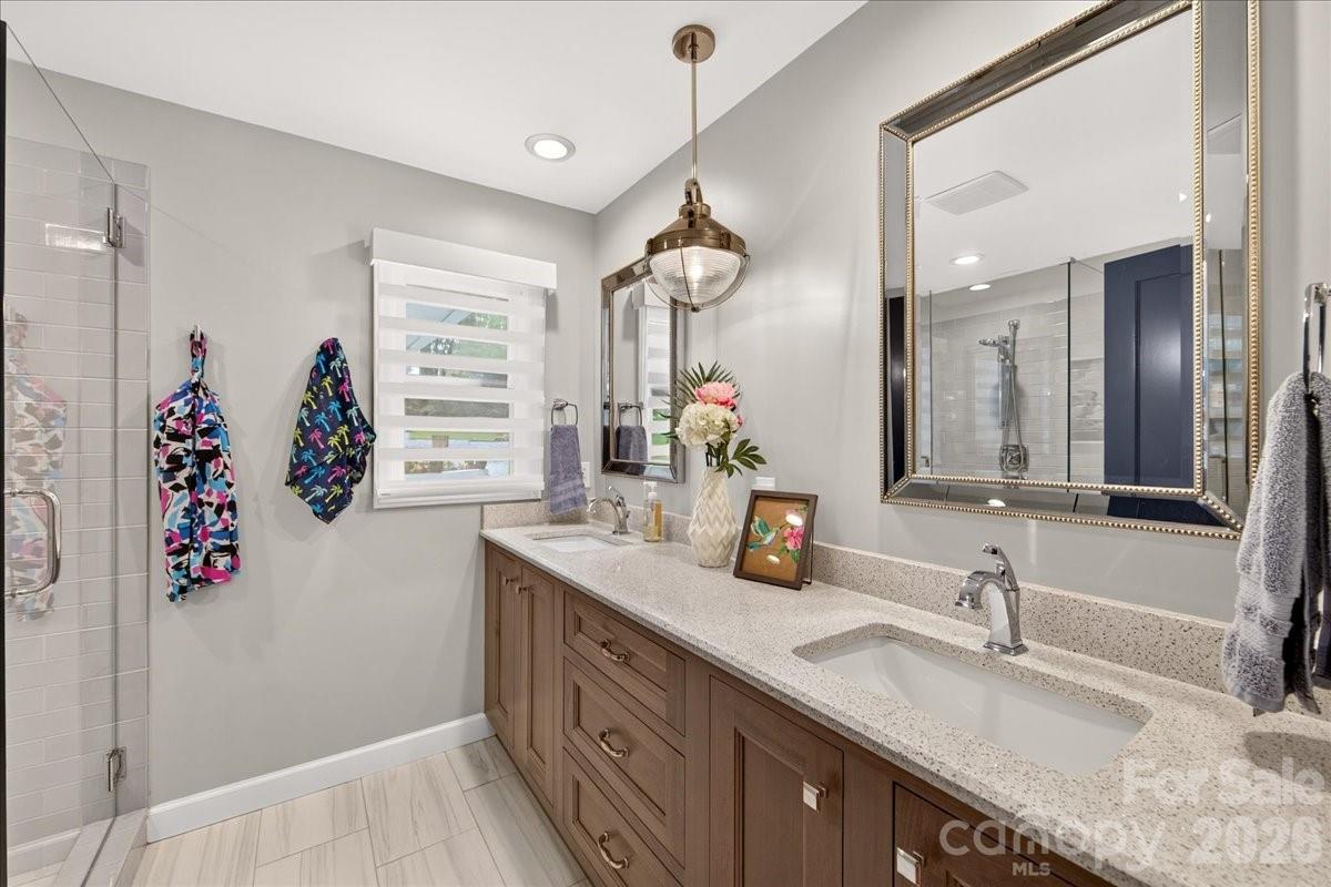 3259 Miners Cove Court — Denver