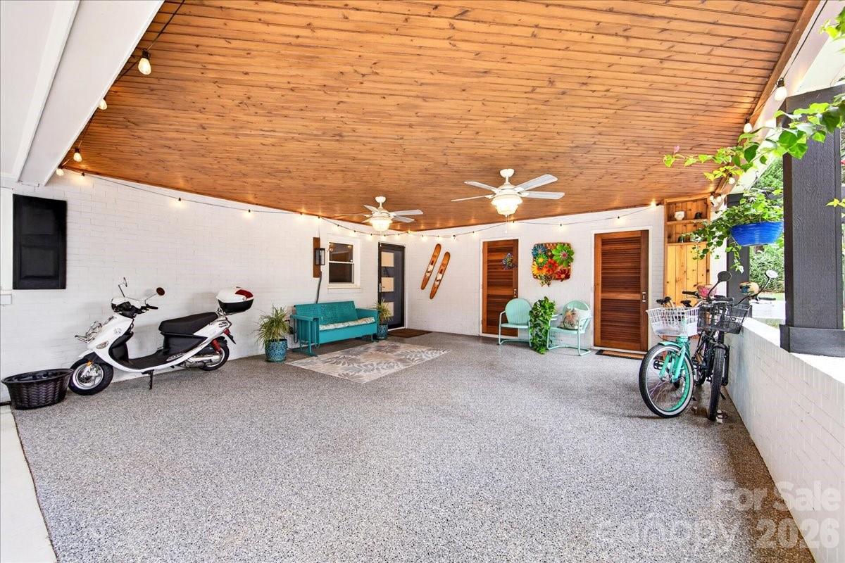 3259 Miners Cove Court — Denver