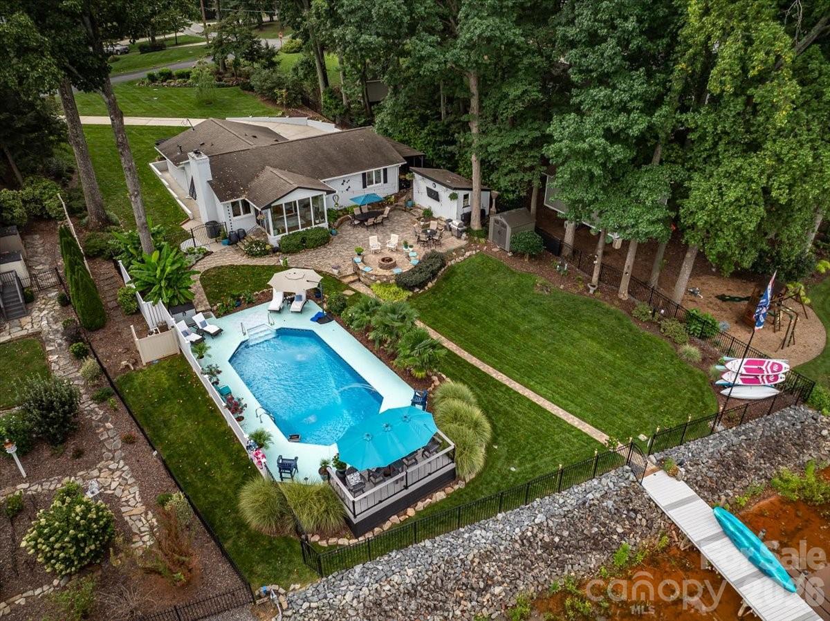 3259 Miners Cove Court — Denver